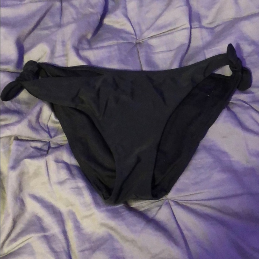 hollister swim bottoms